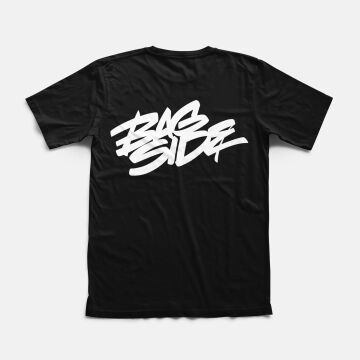 T-Shirt Medium